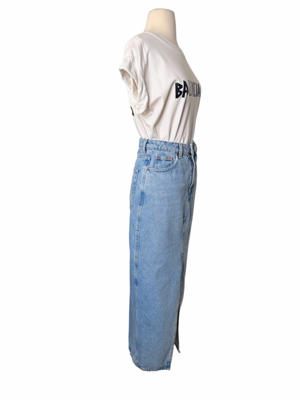 Mango High Waisted Denim Skirt . - Picture 7 of 8